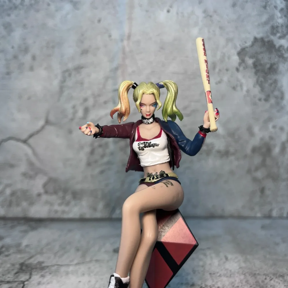 11-15cm Anime Harley Quinn seated Harley Quinn anime character PVC figurine Toy statue view 5