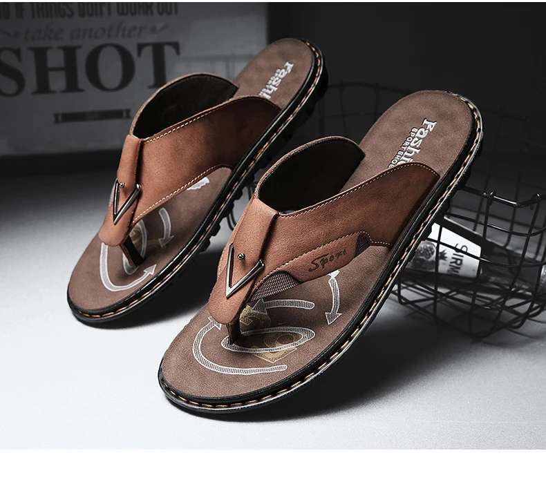 Flip-Flops Summer Classic High-Quality Fashion Soft-Sole Non-Slip Comfort Breathable Light Outdoor Men's Casual Walking Slippers