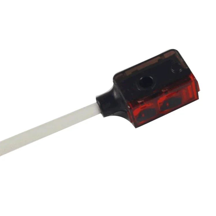 Baumer FSDK 07D9601/KS35A photoelectric sensor sensing range 2-2.2m beam sensor FSDK 10D9601