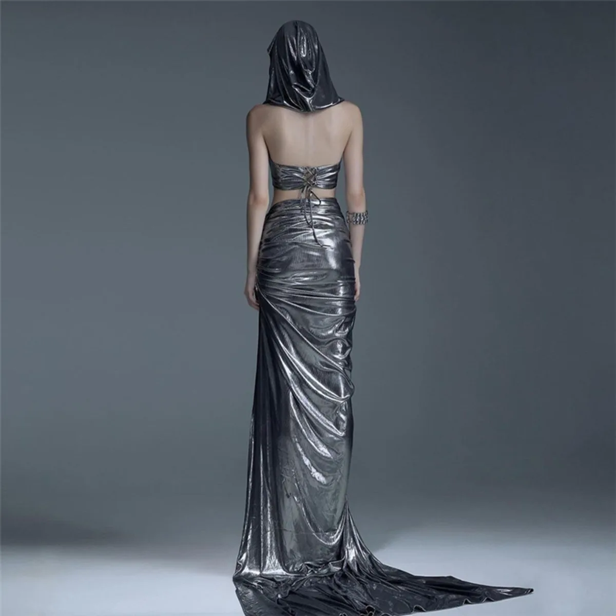 KWTX デザイナー ヴィンテージ エレガント クリスマス パーティー ドレスセット フード付き ホルターベスト ミディスカート スリムフィット ストリートウェア 春夏ファッション