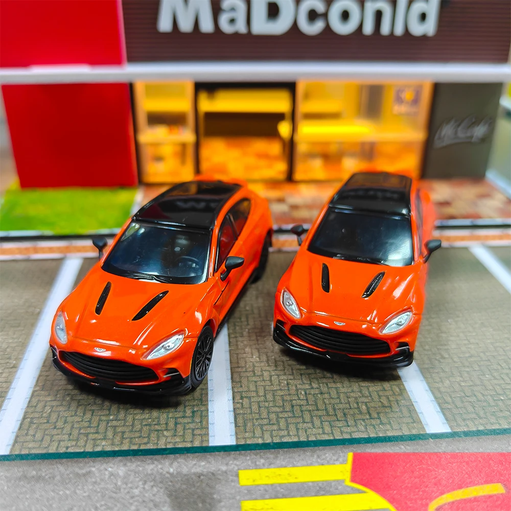

2PCS DBX 707 COSMOS ORANGE 1/64 DIECAST MODEL CAR BY POP RACE（No box）