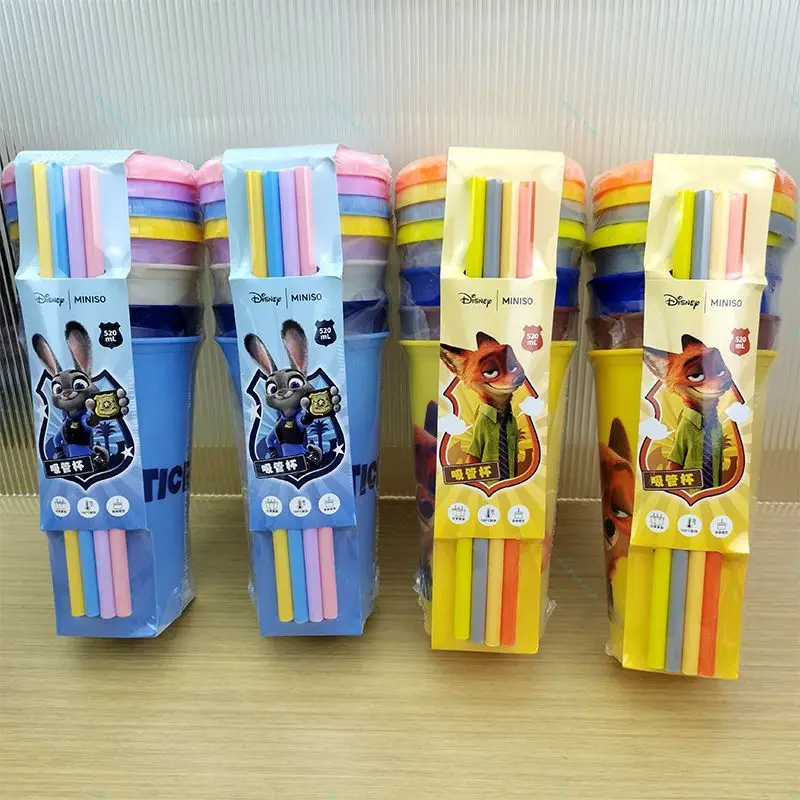 

Disney Zootopia Plastic Cup with Straw Lid Judy Nick Cartoon Cute Juice Milk Cup Picnic Travel Portable Family of Four 4 Pcs Set