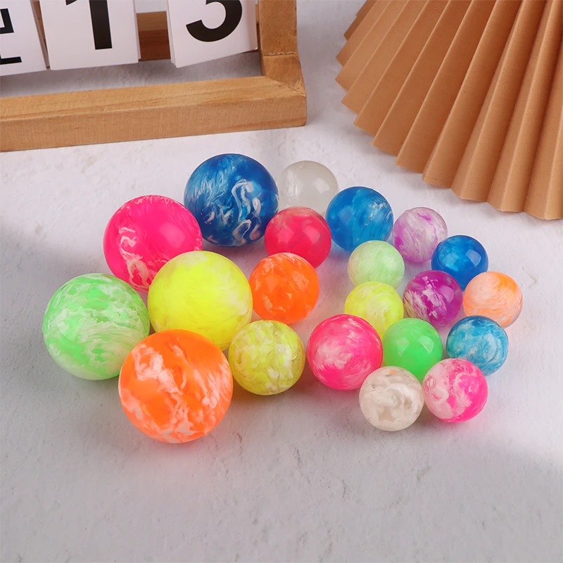 10 ชิ้นเมฆที่มีสีสัน Bouncy Ball เด็กยืดหยุ่นลูกยางของเล่นเด็กเกมกลางแจ้งลูกกระโดด