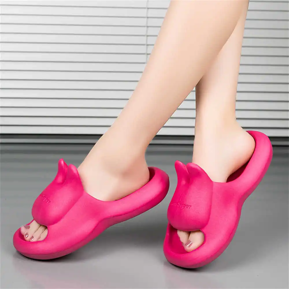 

Женские черные теннисные сандалии большого размера на плоском каблуке, роскошная обувь, комплект домашних тапочек, кроссовки, спортивные самые продаваемые упражнения