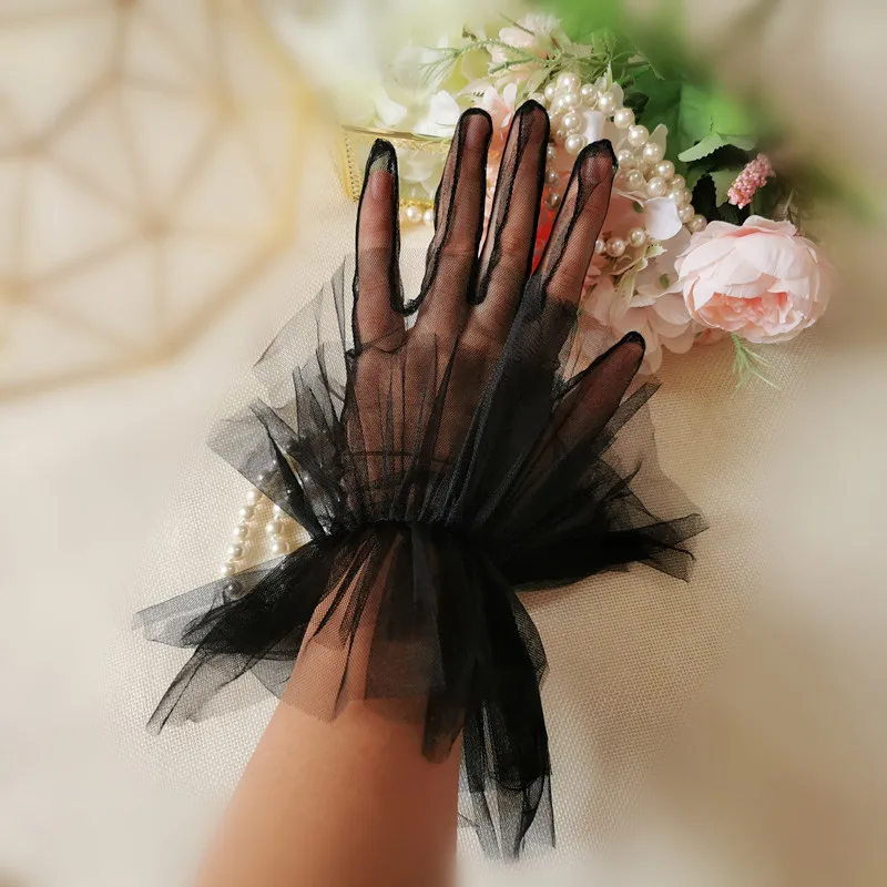 Bride Gloves Women Sheer Tulle Gloves Transparent Full Finger White Black Dot Bridal Gloves Mittens Wedding Party Dress Gloves