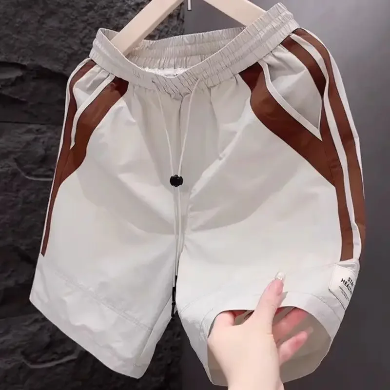 New Shorts Men's Summer Fashion Contrast Color Quick-drying Sports Mid-pants Men's Loose Five-point Beach Pants