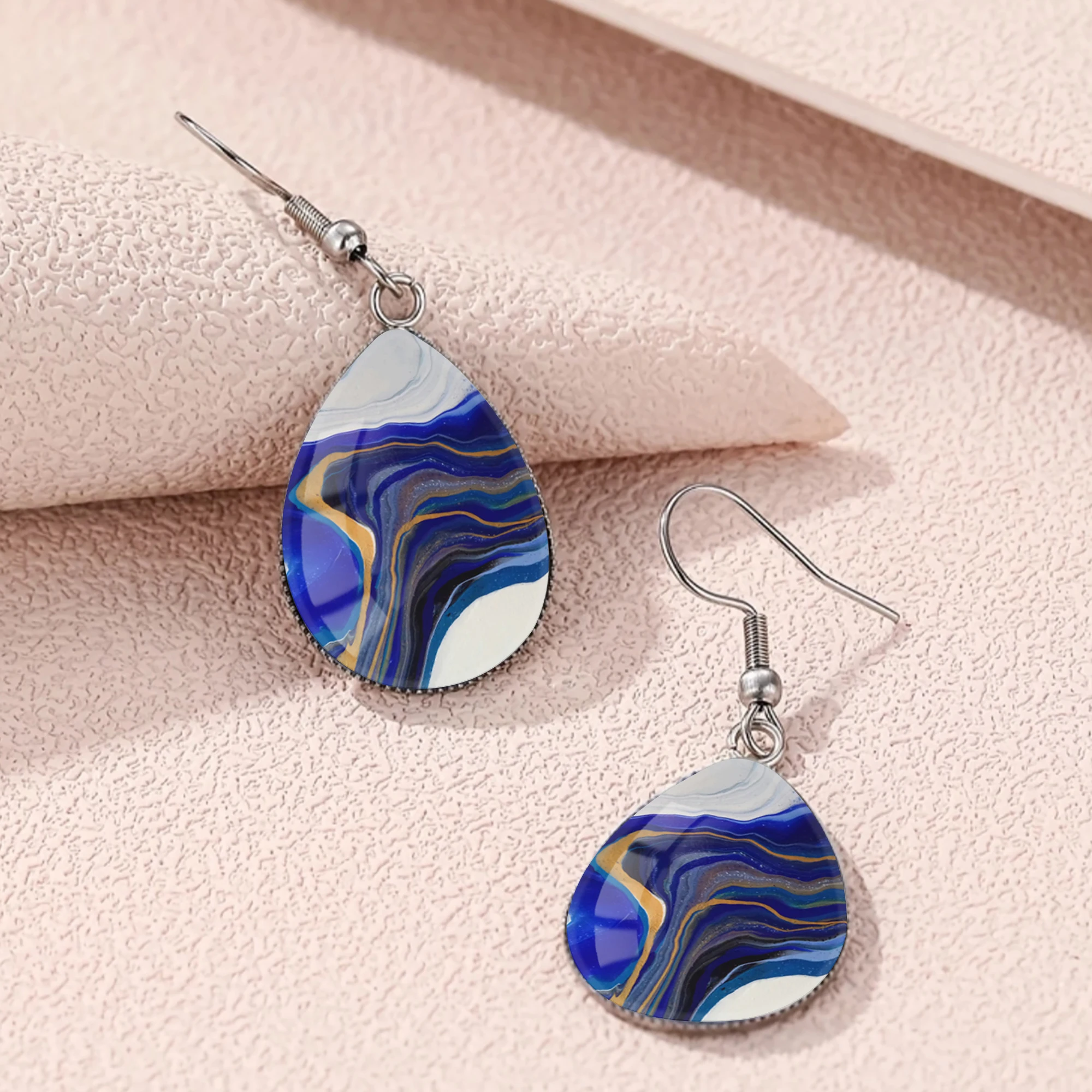1 Pair of Blue and Gold Fluid Pattern 316 Stainless Steel Water Drop Ear Hooks, Elegant and Simple Style Suitable for Women to Wear as Jewelry for Daily Gift-Giving or Wearing