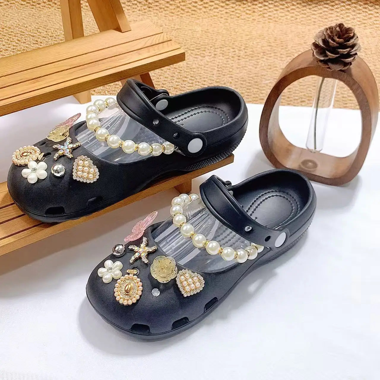 Fashion Women's Shoes Mary Jane Clogs, Women's Ballet Clogs, Pink Butterfly Starfish Flower Pearl Chain Shoe Decorations, Versatile Outdoor Wear, Closed-Toe Beach Sandals for Women