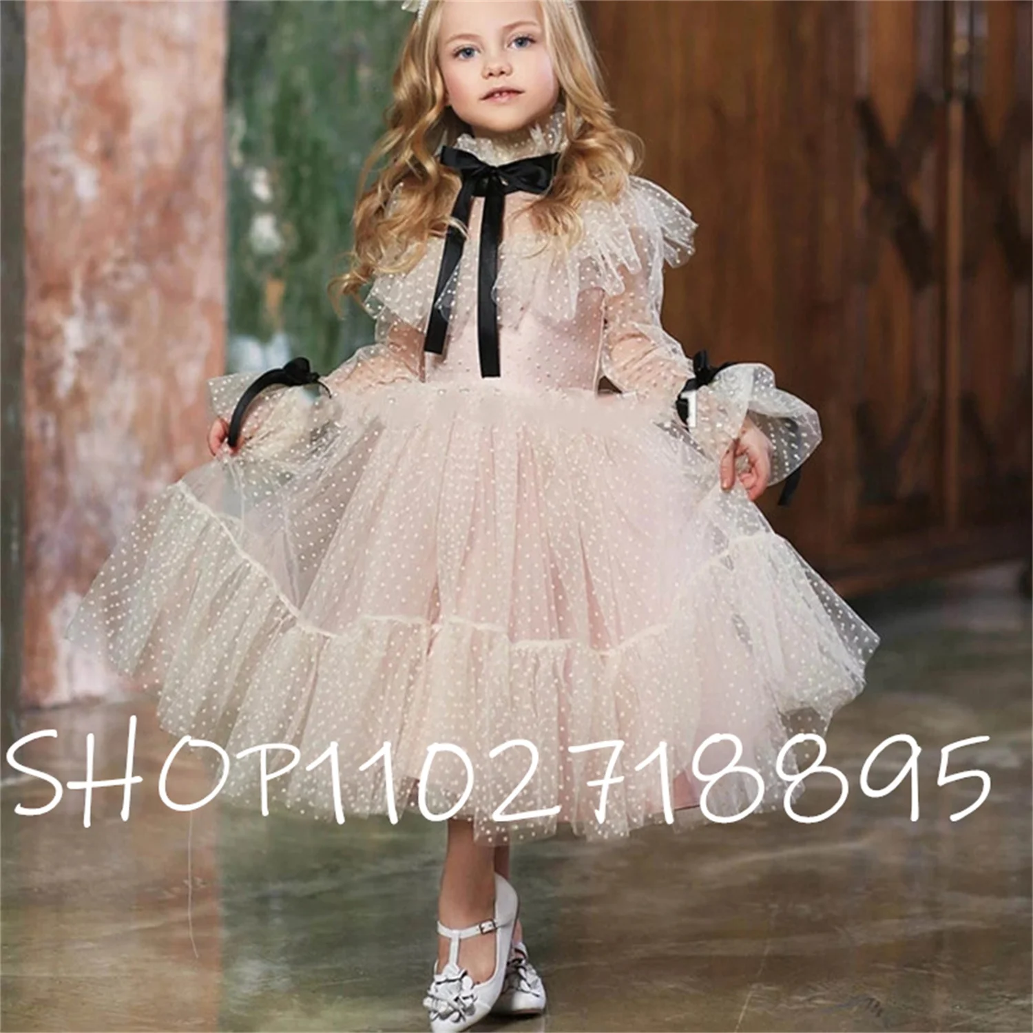 

Gorgeous Flower Girl Sleeveless Off Shoulder Appliquéd Tulle Princess Party Birthday First Communion roupas de florista