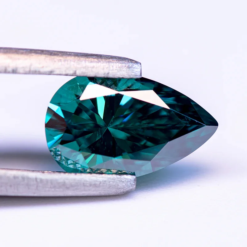Moissanite Stone Pear Cut Primary Color Emerald Green Lab Grown Diamond for Charms Woman Jewelry Making with GRA Certificate
