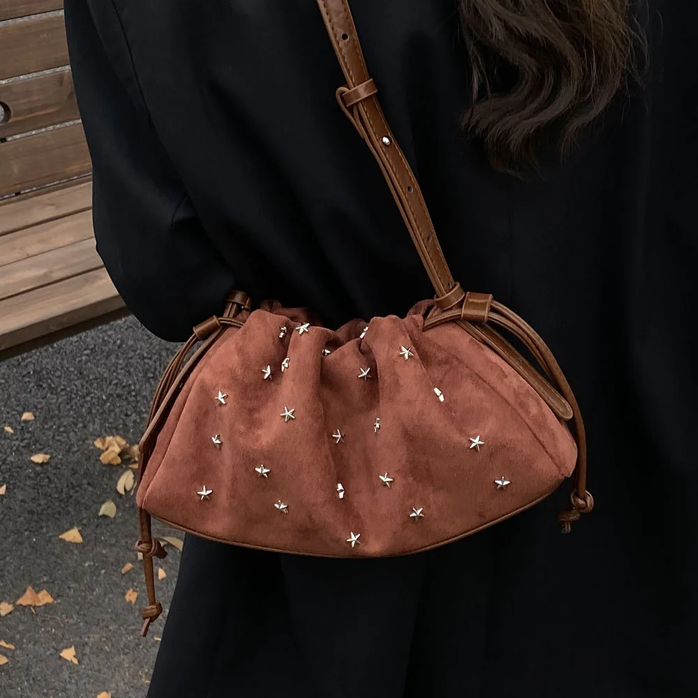 

Autumn Winter Suede Stars Pleated One Shoulder Bag Women Fashion High Grade Buckle Crossbody Bags Daily All-Match Commute Packs