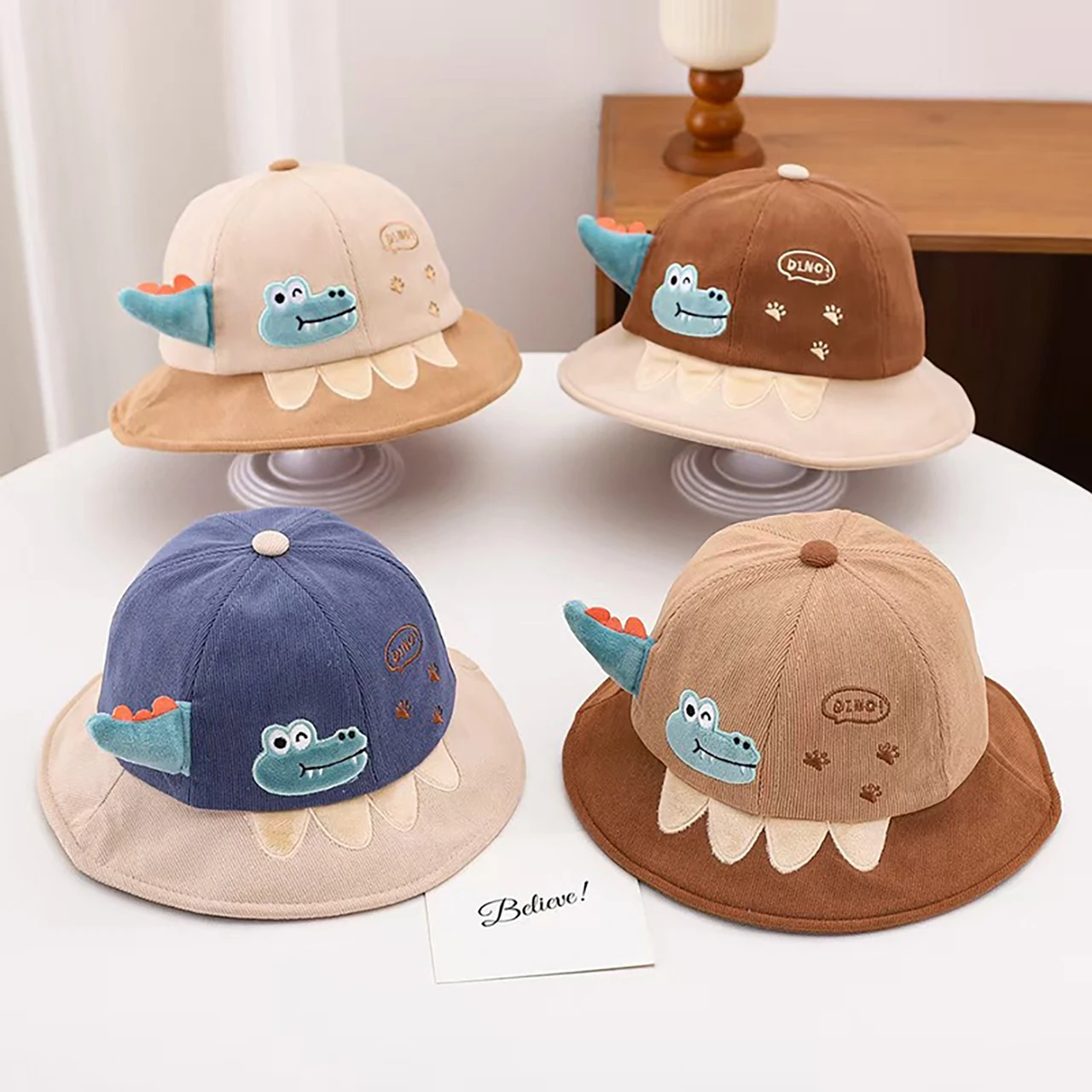 

﻿ Осенняя вельветовая шляпа-панама с милым динозавром для детей, мультяшная детская шляпа-кепка, кепка-панама для детей 1-5 лет, солнцезащитный козырек