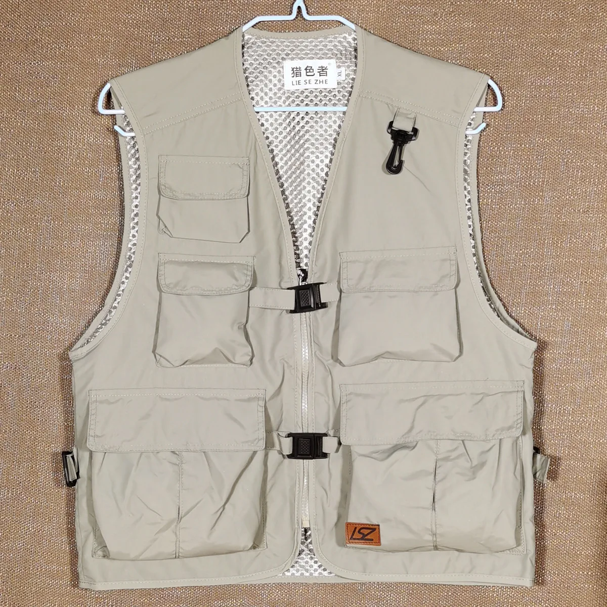 

Outdoor Hunting Fishing Vest Motorcyclist Jackets Men Men Clothing Mountaineering Vest Photographer Mesh Jacket Camping Workwear