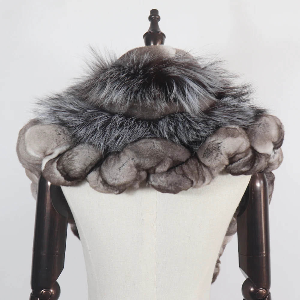 Neue warme, weiche Silberfuchs-Fellschals für Damen, Winter-Echt-Rex-Kaninchenfell-Schal, modischer Damen-Poncho aus 100% echtem Rex-Kaninchenfell. – Detail 9