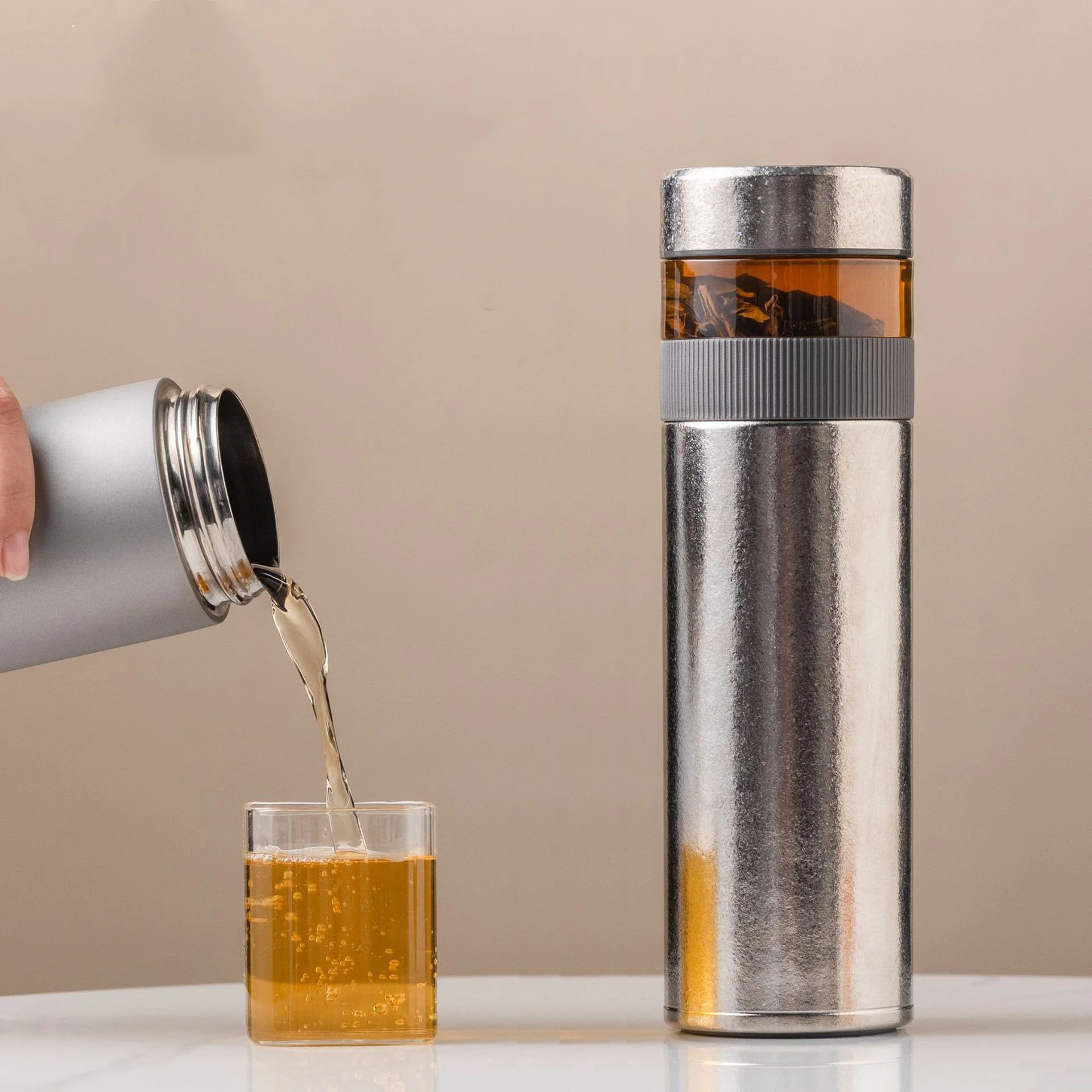 

Tea InfuserBottle 520ml Titanium Leakage Proof Thermos Water Bottle Travel Water Separation Tea Bottle Mug Cup for Office Travel