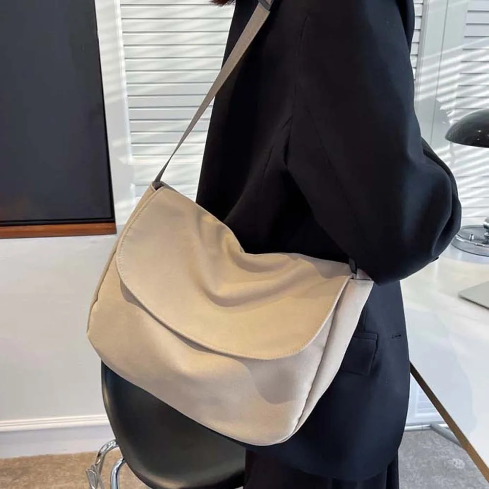 

Adjustable Strap Nylon Square Bag Japanese Style Soft Large Capacity Shoulder Bag Magnetic Buckle Portable Women Messenger Pouch