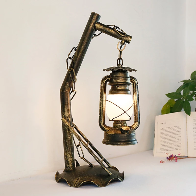 خمر مصباح مكتبي للزينة خمر الكلاسيكية الحصان مصباح الإبداعية غرفة المعيشة دراسة غرفة نوم الحديد المطاوع الجدول مصباح الصدرية #1