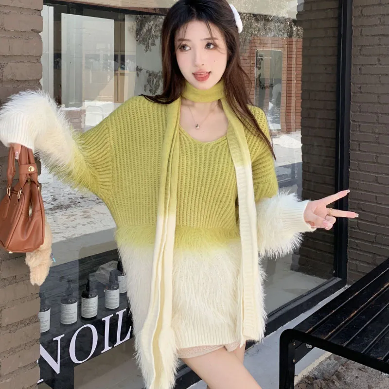 Gradientเซ็กซี่เสื้อกันหนาวผู้หญิงสวมใส่ด้านนอกฤดูใบไม้ร่วงฤดูหนาว 2025 ใหม่VคอMink Velvet Thickeหวานนุ่มWaxy Mao Maoเสื้อถักเสื้อ