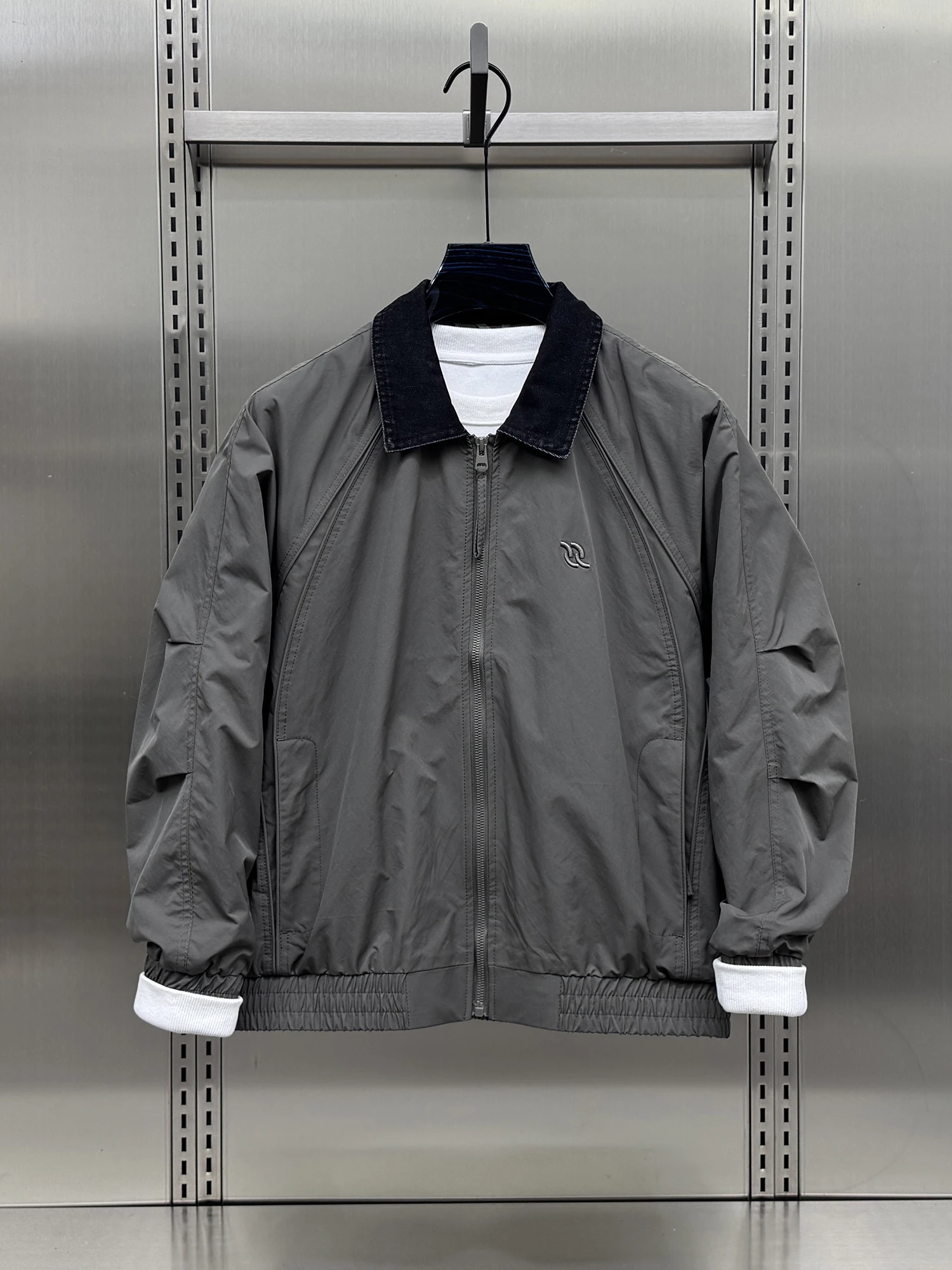 

Осенняя новинка 2025: Мужская повседневная рубашка с воротником-стойкой, простая, дышащая, из полиэстера, нейлона и композитного волокна, свободного кроя