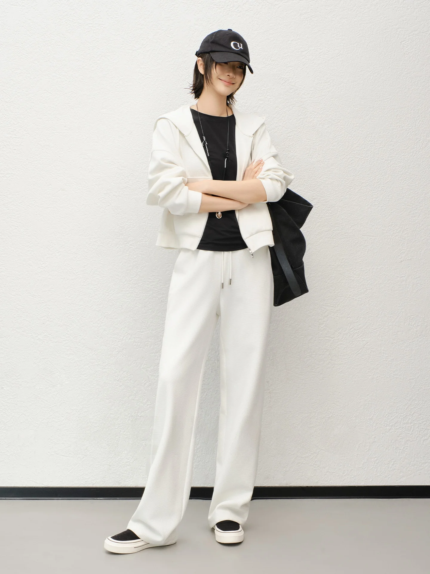 

Комплект из антистатической шапки и длинных брюк Meiyang Far Infrared, повседневный, удобный, из полиэфирного волокна, для весны, осени и зимы, модный комплект.