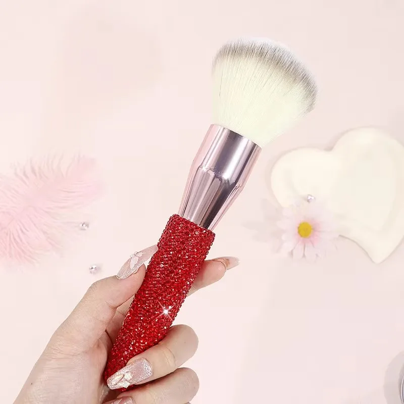 

Women Diamond Handle Makeup Brush Loose Powder Brush Blush Brush Professional MakeUp Brush Foundation Blush Soft Hair Brush Tool