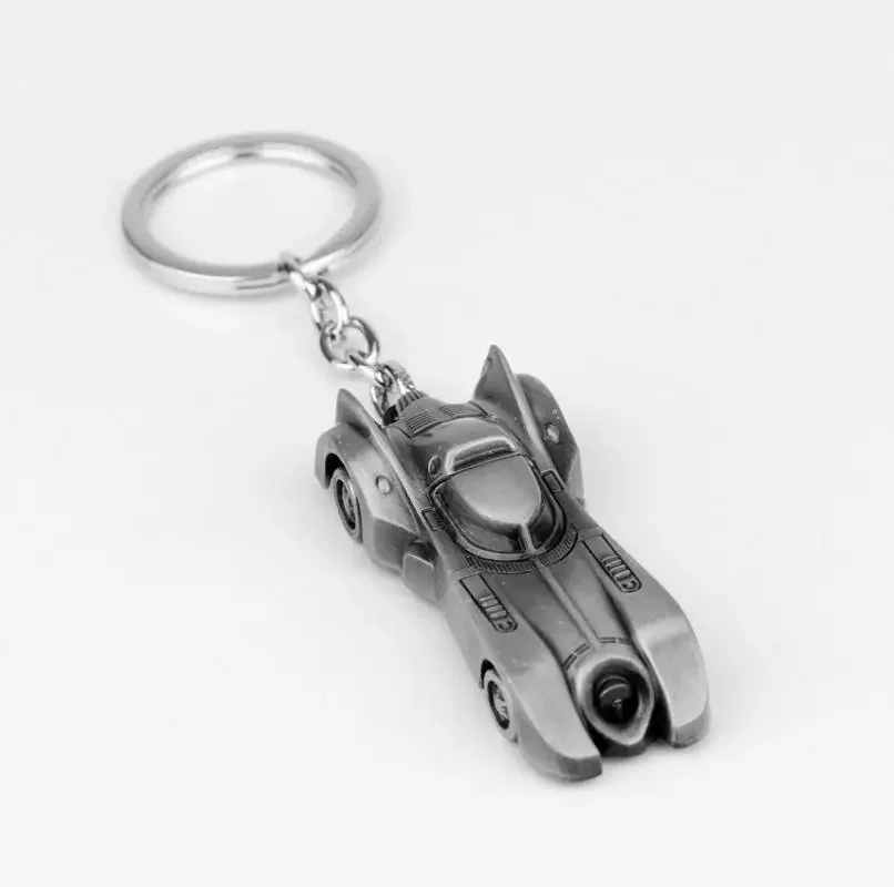 DC Animation Figure Batman Bruce Wayne Batmobile Metal Key Chain Bag Key Ring Pendant Accessories Children\'s Toys Birthday Gifts