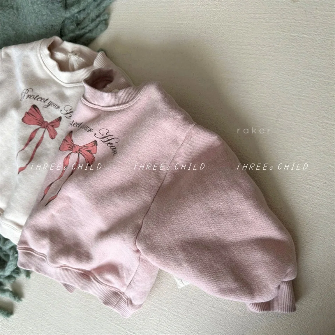 2023 Winter Neue Baby Mädchen Nette Bogen Druck Sweatshirt Plus Samt Dicken Säuglings Warme Tops Kinder Mädchen Casual Sweatshirt Baby kleidung