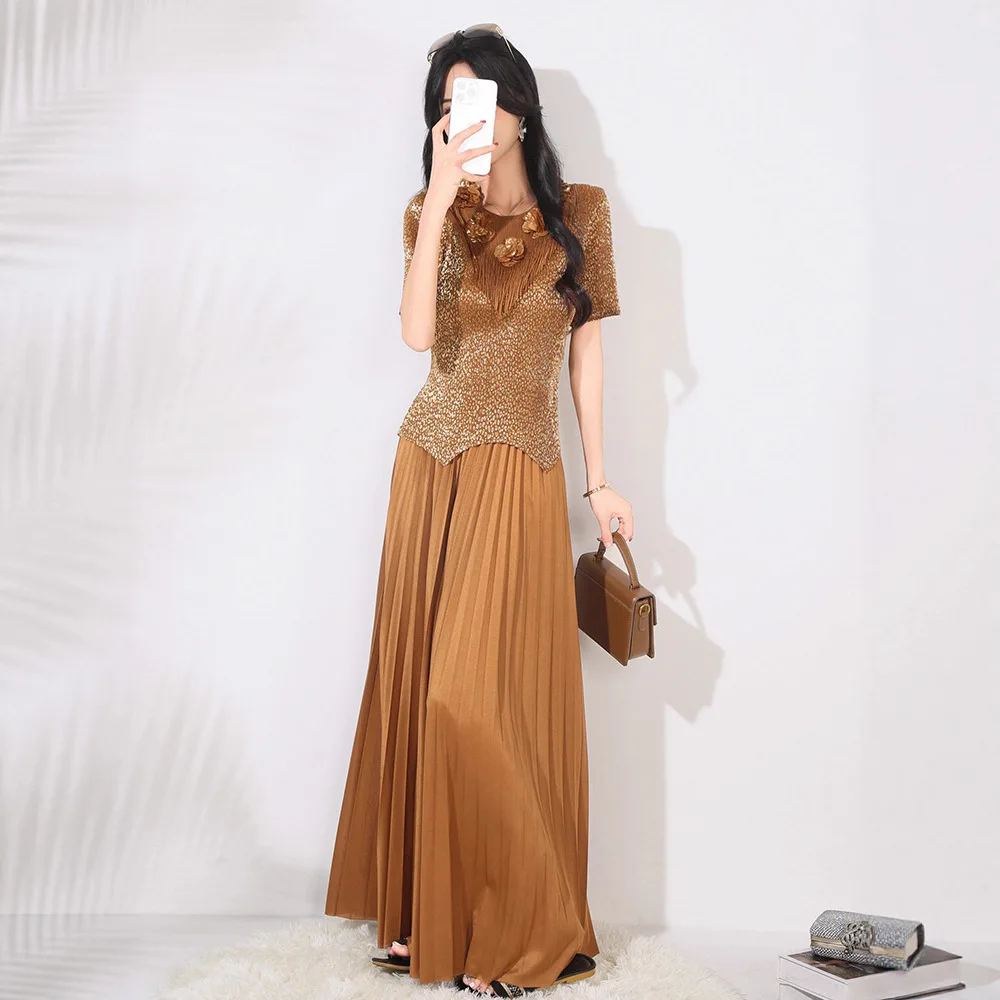 

Miyake Fashionable Women's European and American Short-Sleeved Gold-Embossed Pullover Top and High-Waisted Long Skirt Two-Piece
