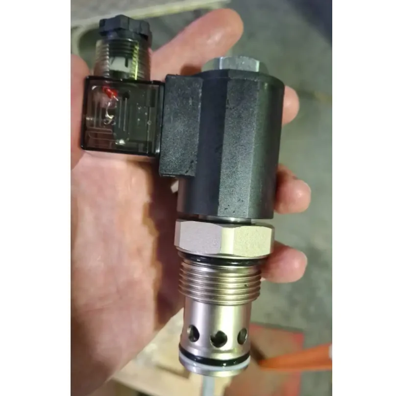 

НОВЫЙ 1 шт. DC12V картридж гидравлический электромагнитный клапан нормально закрытый SV12-20 односторонний клапан