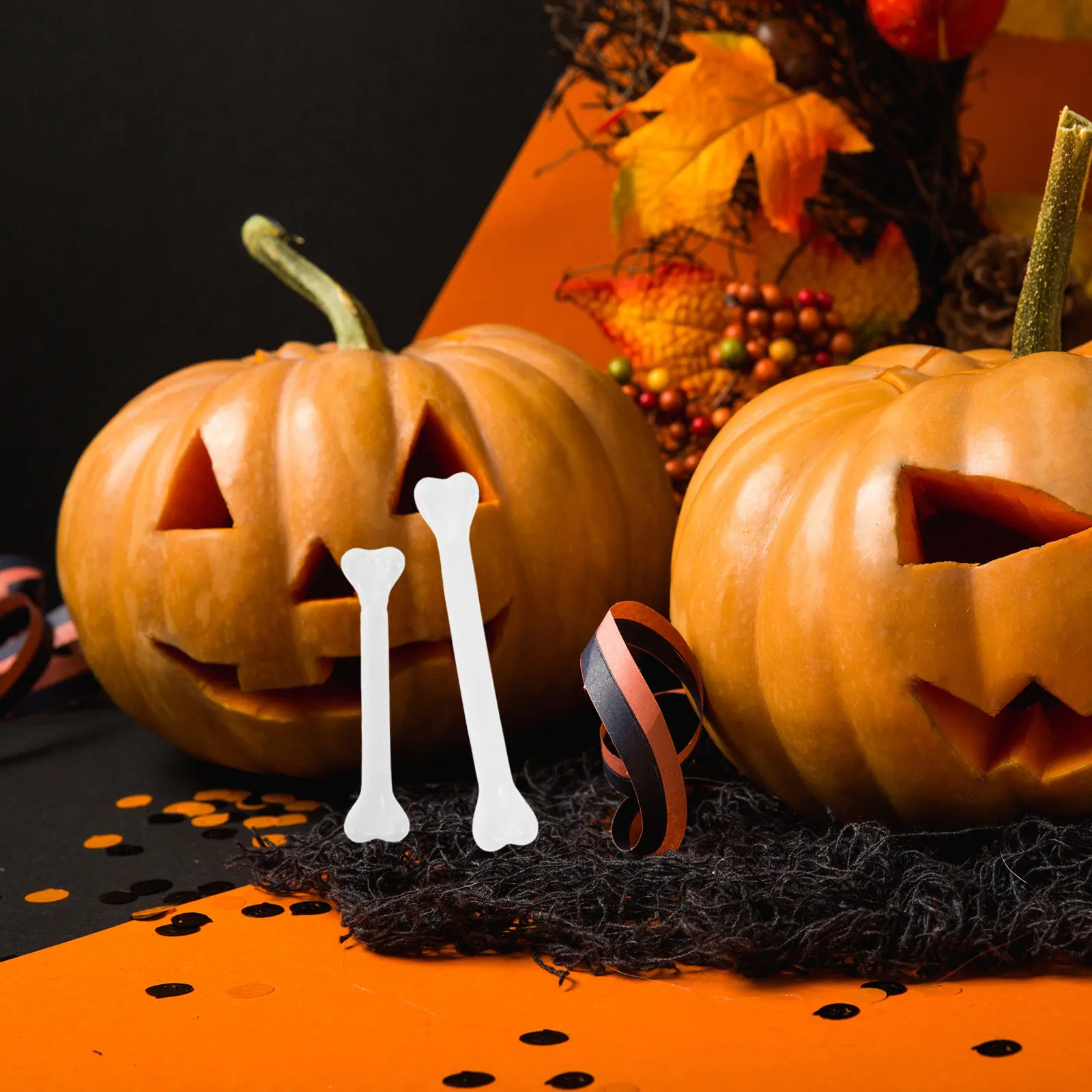 30pcs Mini Halloween Plastic Bones for Crafting, Haunted House Decor, Theater Props, Spooky Party Supplies