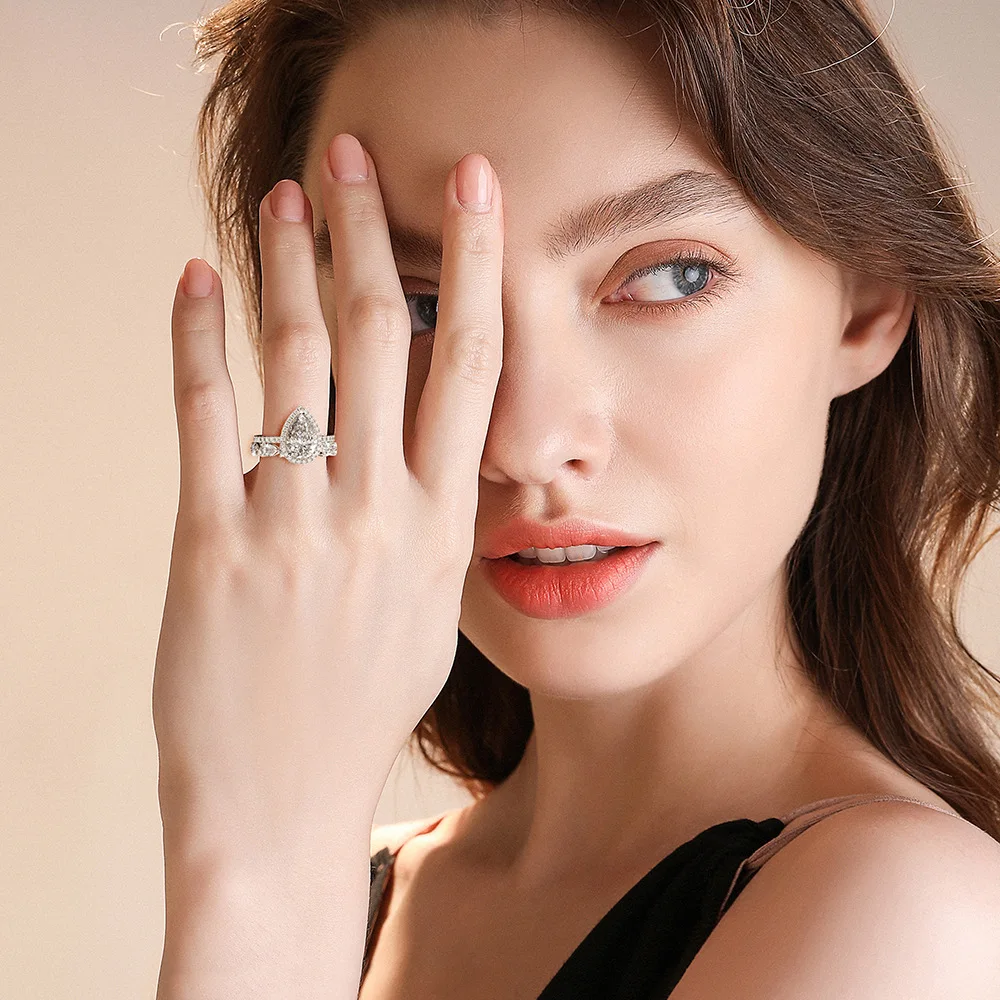 New Hot Selling High Carbon Diamond Ring 4-carat Set Ring Pear Shaped 8 * 12mm Redion Cut Wedding Jewelry