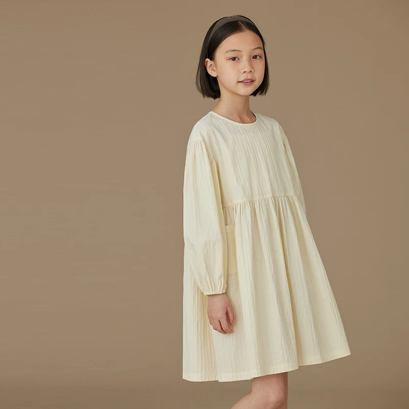 

Kids Clothes Fashion Dress 2024 Early Autumn New Products Gentle Cream Apricot Exquisite Texture Pleated Long-sleeved Dress