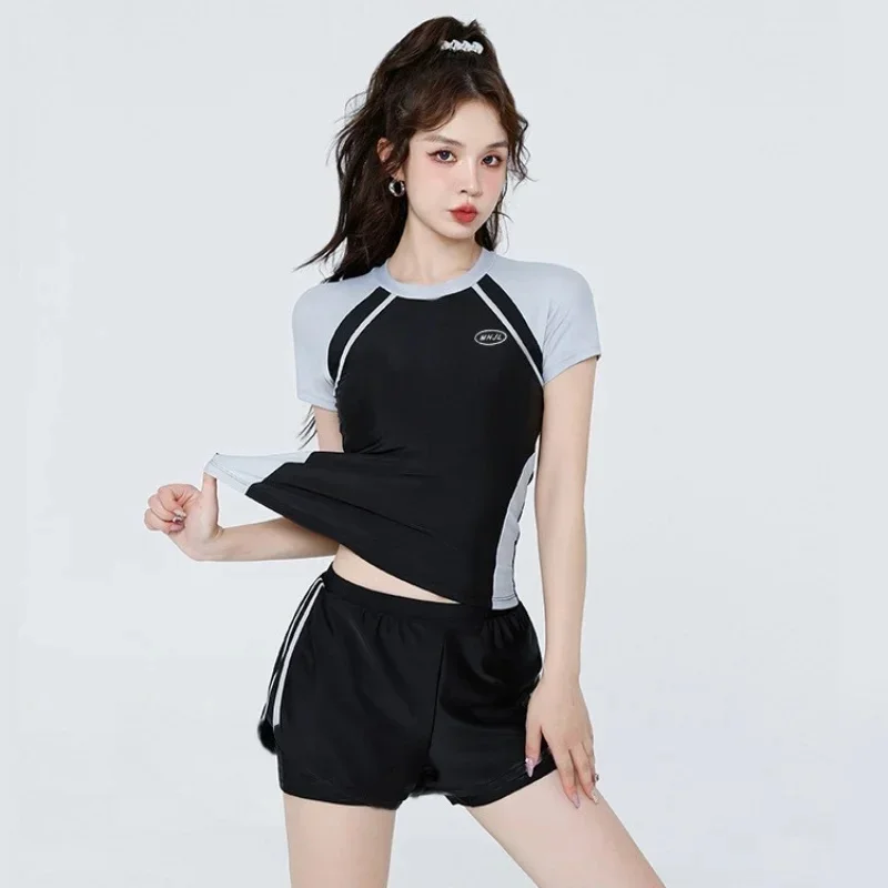 

New Hot Spring Vacation Swimsuit Sports Two-piece Swimsuit Women Conservative Short Sleeve Short Pant Adult Swimsuit Women