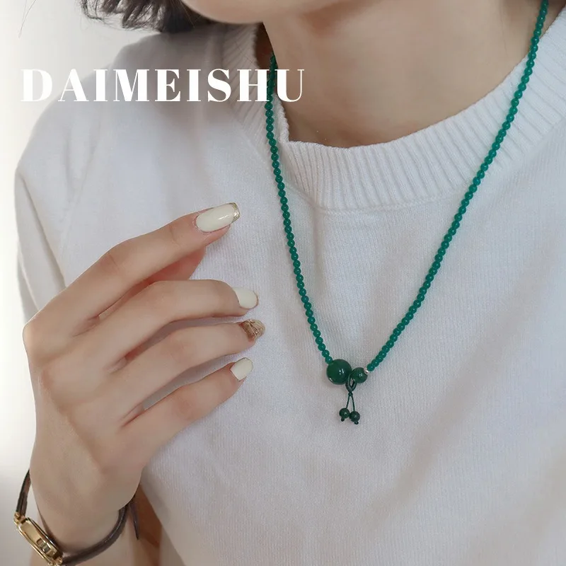 Women Vintage Green Agate Beaded Necklace Autumn and Winter Fashion All-match Sweater Chain Clavicle Chain Wedding Party Jewelry