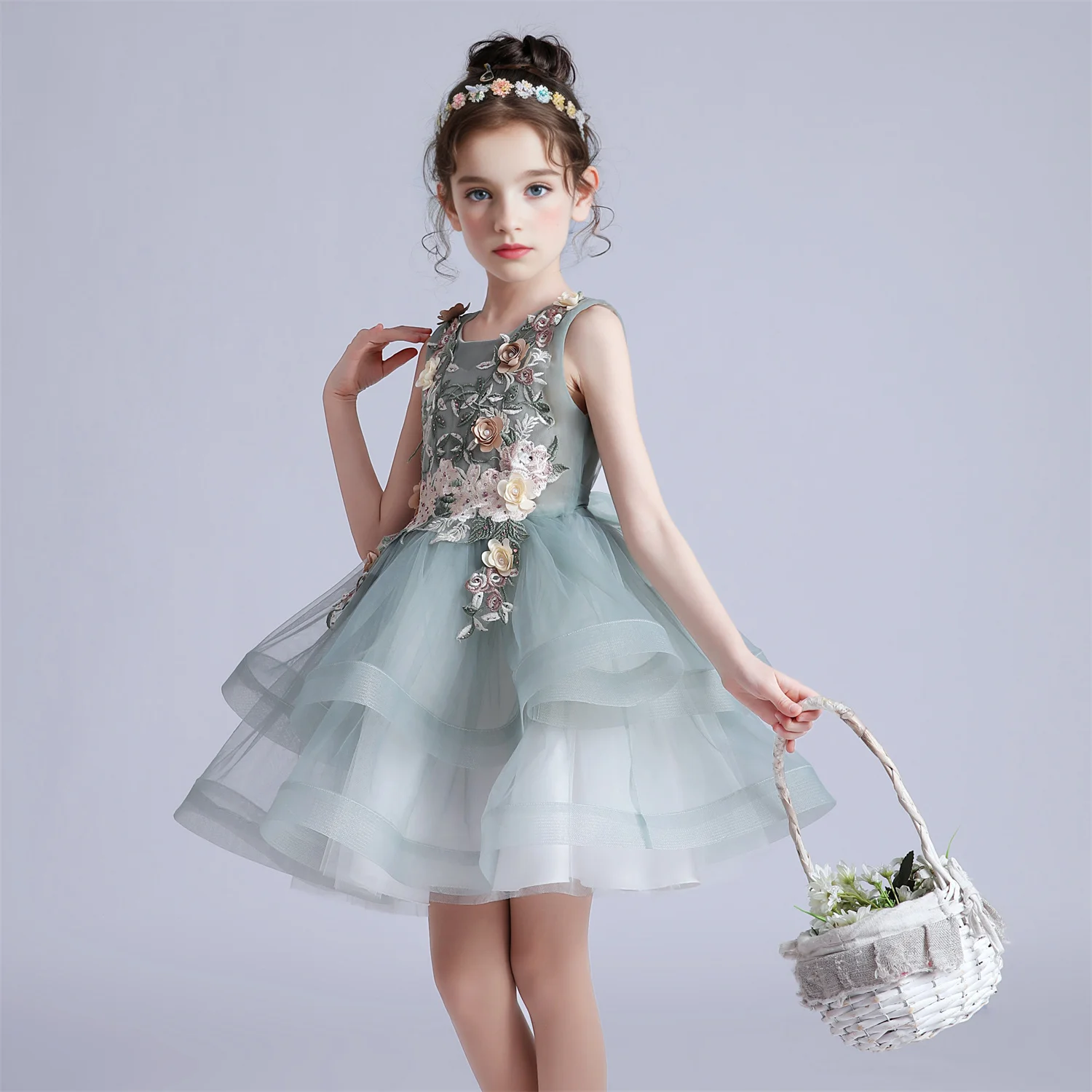 Kids Elegant Pearl Cake Princess Dress Girls Dresses For Wedding Evening Party Embroidery Flower Girl Dress Baby Girl Clothes