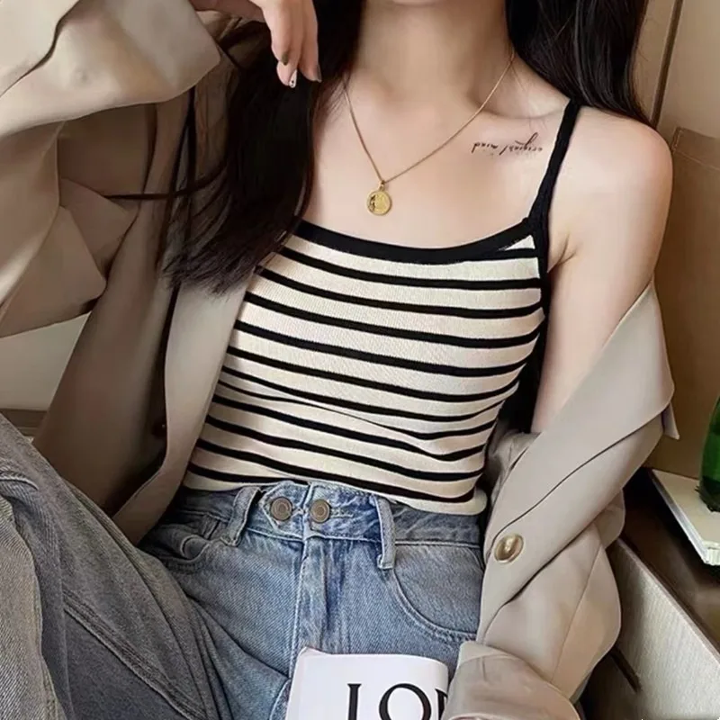 

2025 Spring Summer Crop Tops Striped Knitted Camisole Vest Sweet Versatile Tank Top Spaghetti Strap Beauty Back