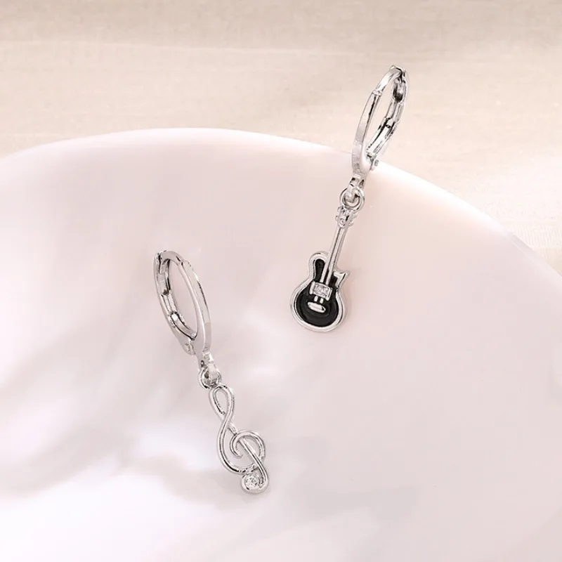 Fashion Asymmetrical Black Guitar Musical Note Dangle Earrings for Women Trend Inlaid Zircon Korean Ear Buckle Girl Jewelry Gift