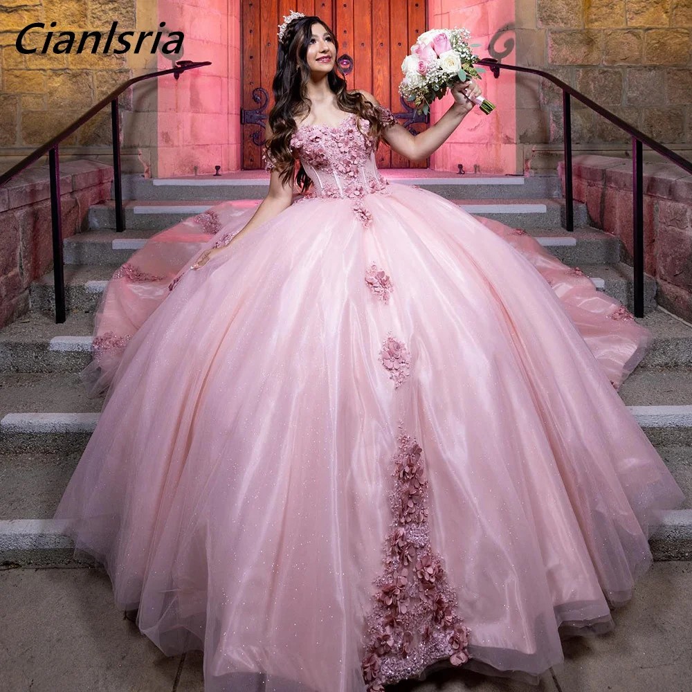 

Розовое Бальное Платье из Органзы с 3D цветами, платья для Quinceanera с открытыми плечами, кружевной корсет с аппликацией, платья 15 лет