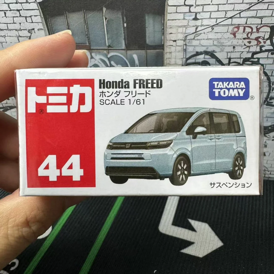 

Takara Tomy Tomica No. 44 Honda Freed MPV Casting Static Alloy Car Vehicle Diecast Metal Mode Collection Display Boy Toy Gift