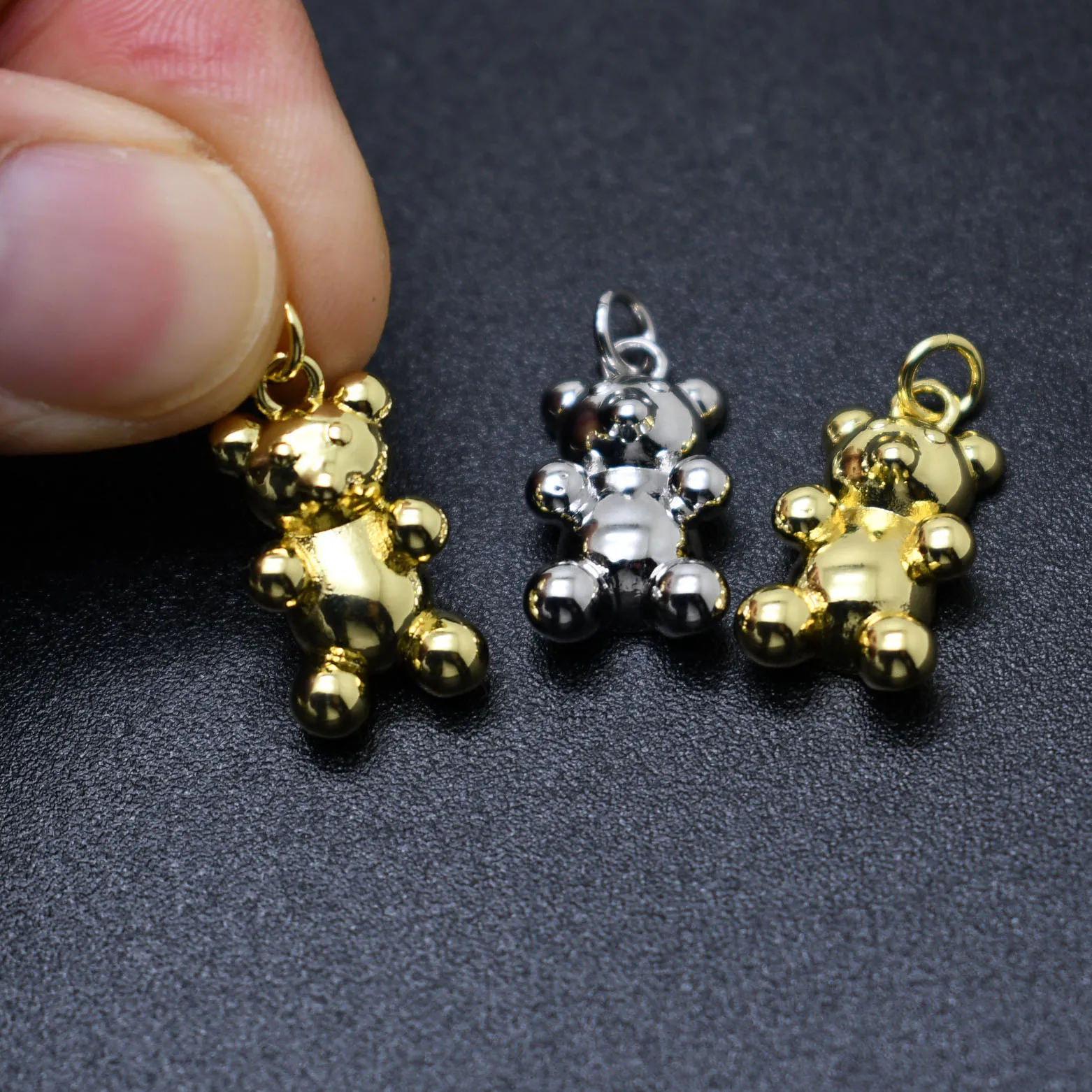 

Jewelry Wholesale High Quality Rhodium Gold Plated Cute Teddy Bear Charms Pendant for DIY Women Children Necklace