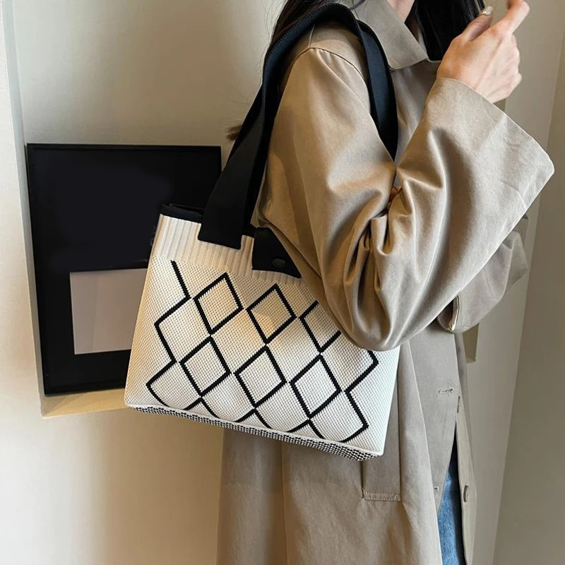 Neue Modische Schultertasche mit Großer Kapazität für Damen, Vielseitige Handtasche, Gestrickte Häkel-Schultertasche – Detail 6