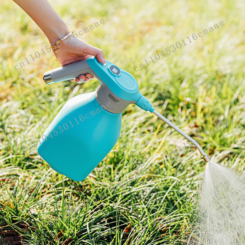

New Multi-function Electric Watering Can Rechargeable Garden Spray with Large Capacity, Suitable for Gardening