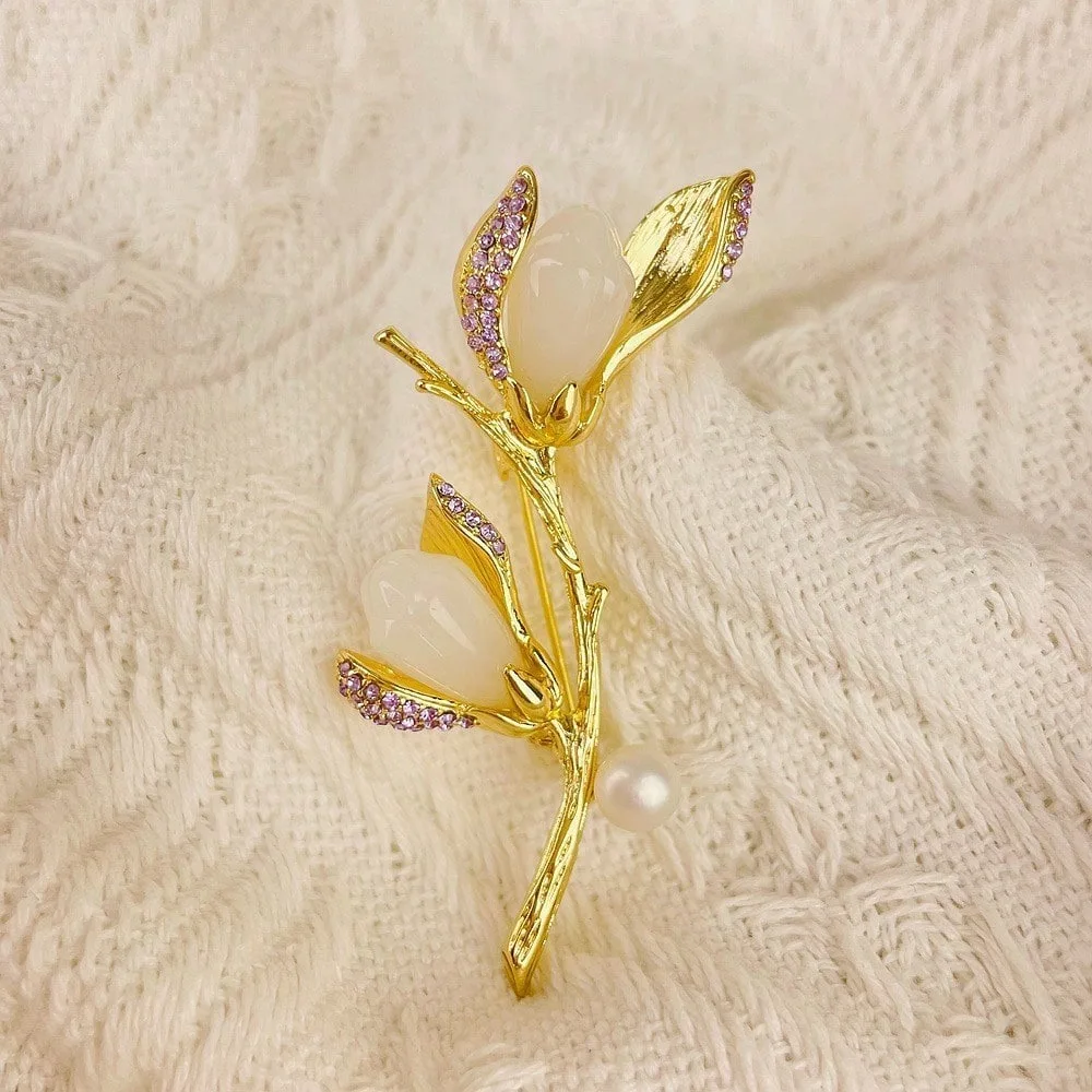 Vintage Women Men Fashion Exquistie Crystal Magnolia Brooch Badges Retro Classic Lady Party Wedding Pearl Floral Pin Jewelry