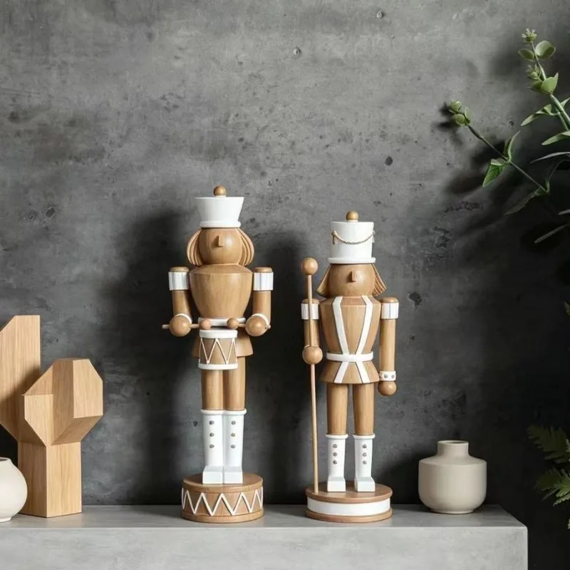 nordic-resin-imitation-wood-soldier-sculpture-ornaments-living-room-office-desktop-character-furnishings-crafts-birthday-gifts