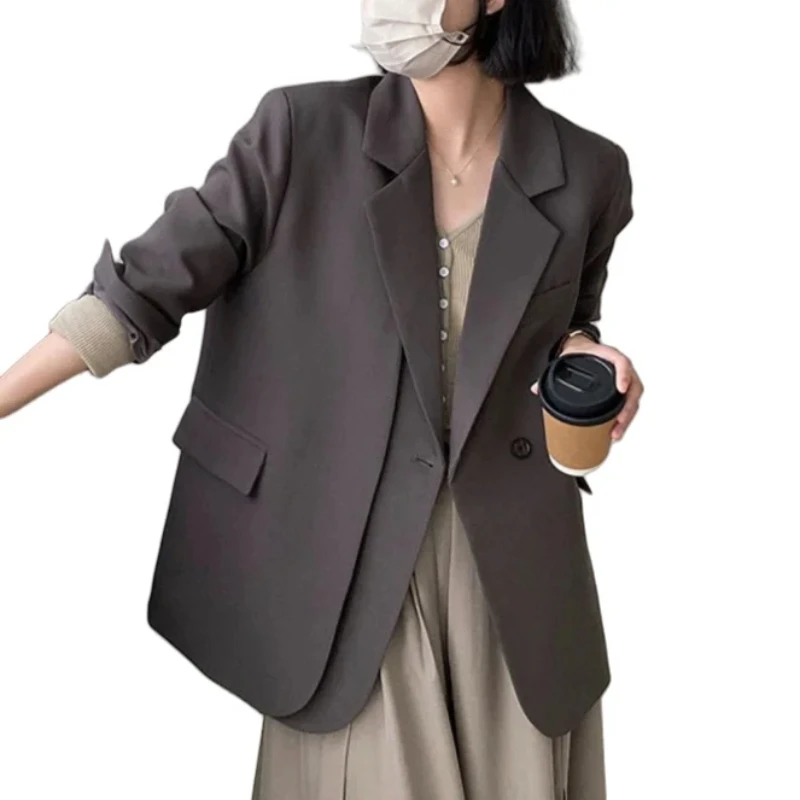 سترة نسائية رمادية أنيقة لربيع وخريف 2025 جديدة بأكمام طويلة وزر واحد ملابس خارجية فضفاضة للمكتب للسيدات