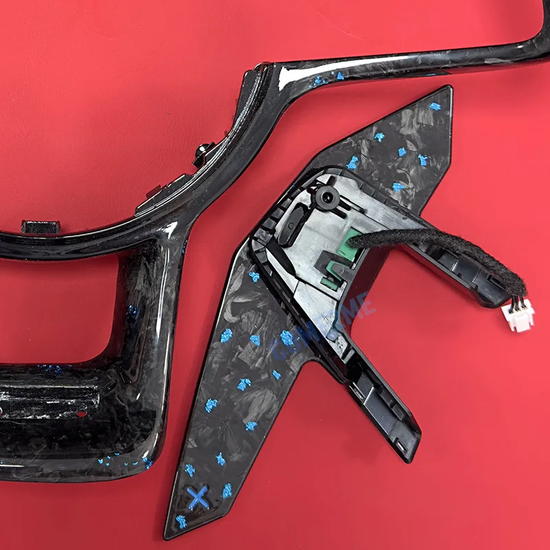 Suitable for Volkswagen Golf 7 MK7 GTI, carbon fiber steering wheel frame for steering wheel accessories, forging process for sh