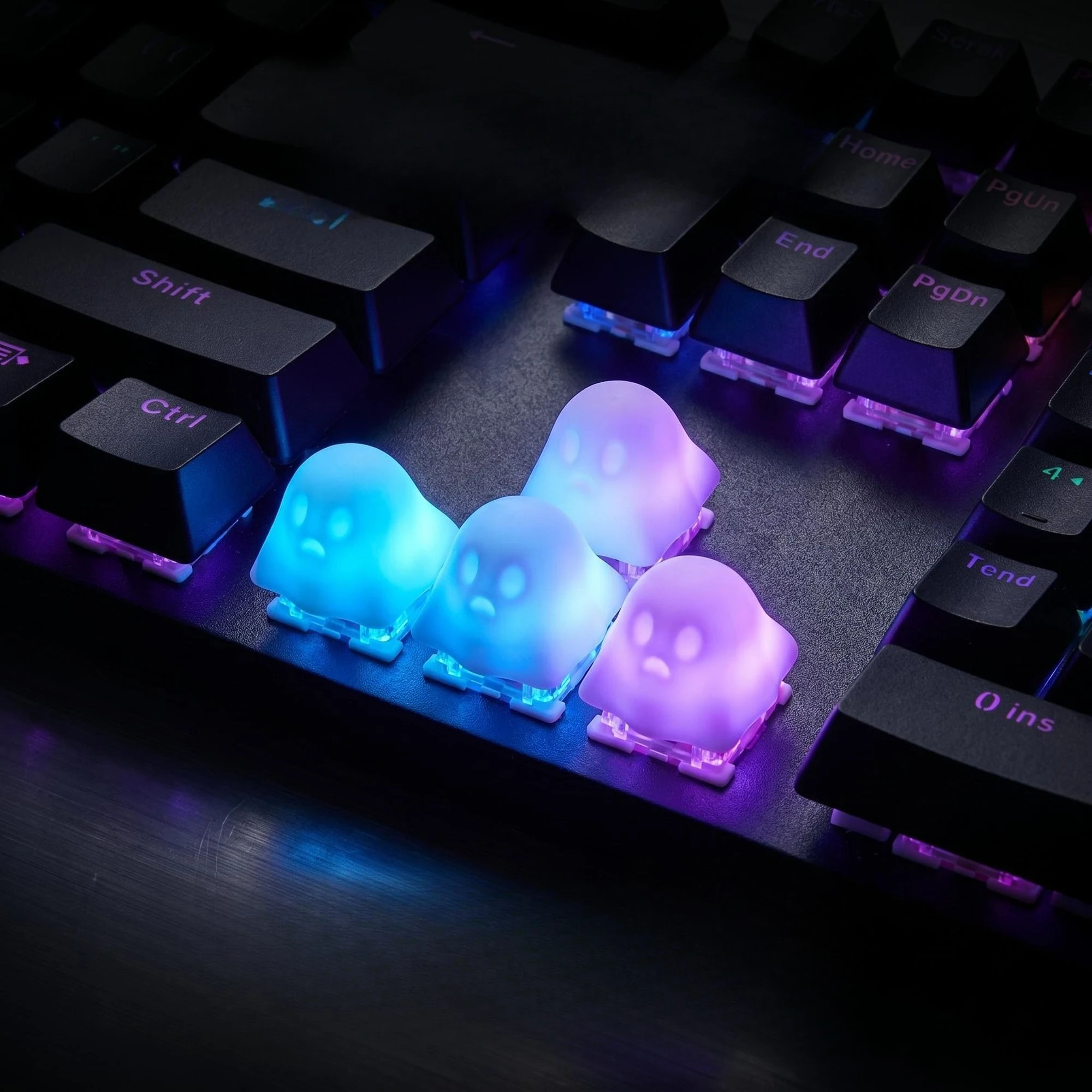 Cute Ghost Artisan Keycap 3D Soft Translucent Glow Backlit RGB Custom Novelty DIY for Mechanical Keyboard Cherry MX ESC Kawaii