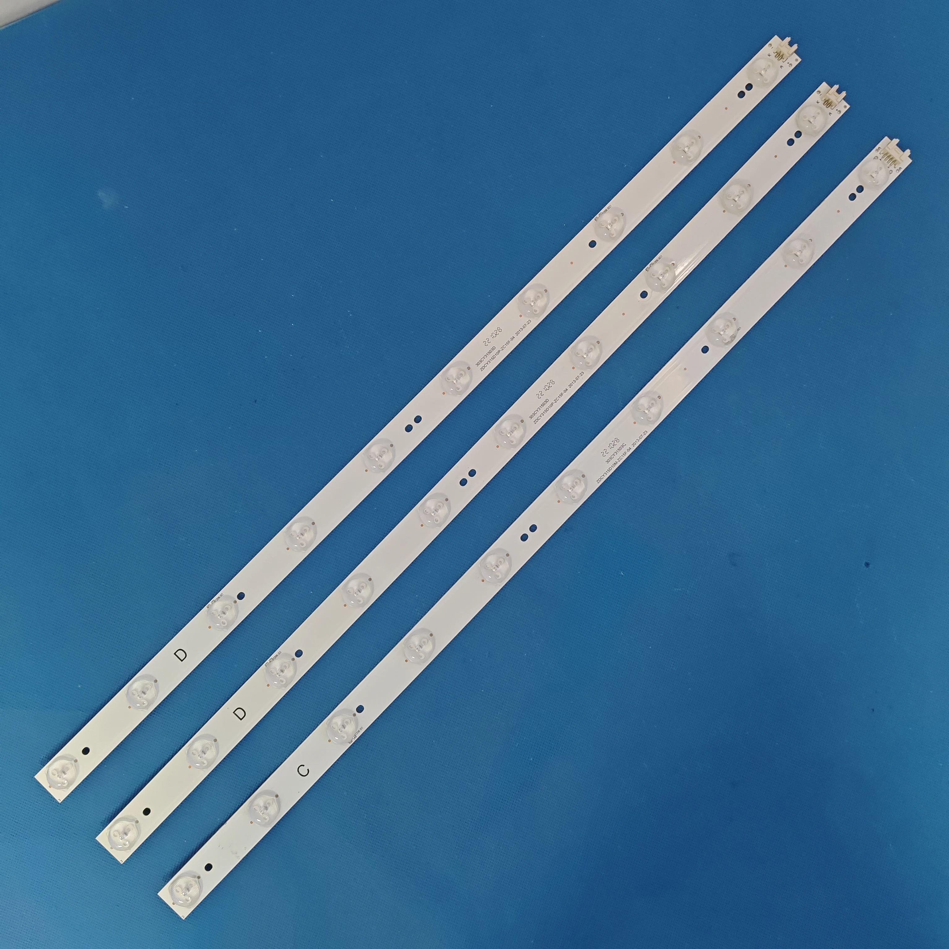 LED para ZDCY315D10M-ZC15F-04 ZDCY315D10P-ZC15F-04 303CY31503D LEA-32A08G RL-32D1307T2C LE-32E101 DW-32D1A 303CY31503C LE-32E100