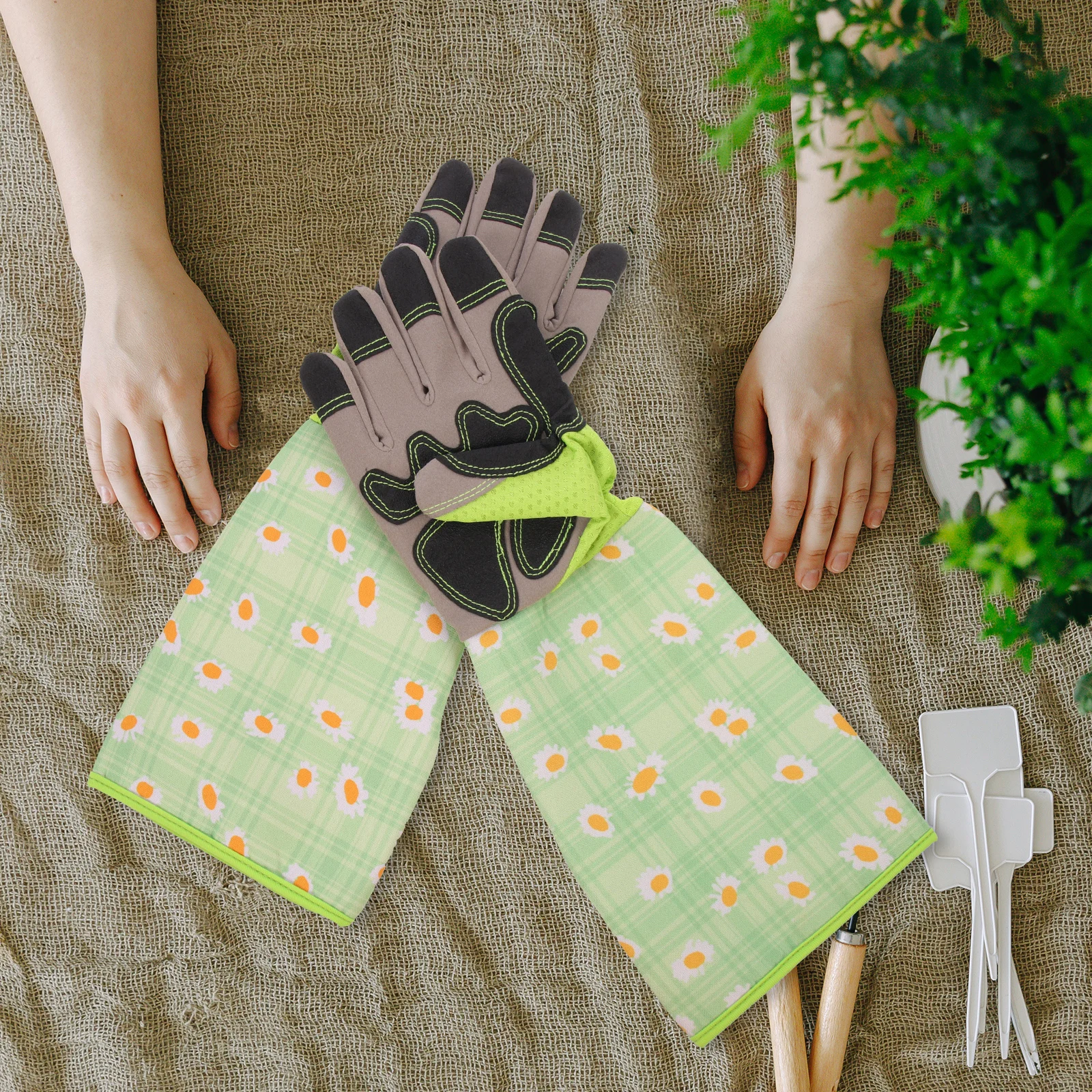 

Gloves for Women Small Size Work Gloves Long Thorn Proof Gardening Supplies Indoor Tools Easy Clean Reusable Gardening Tools