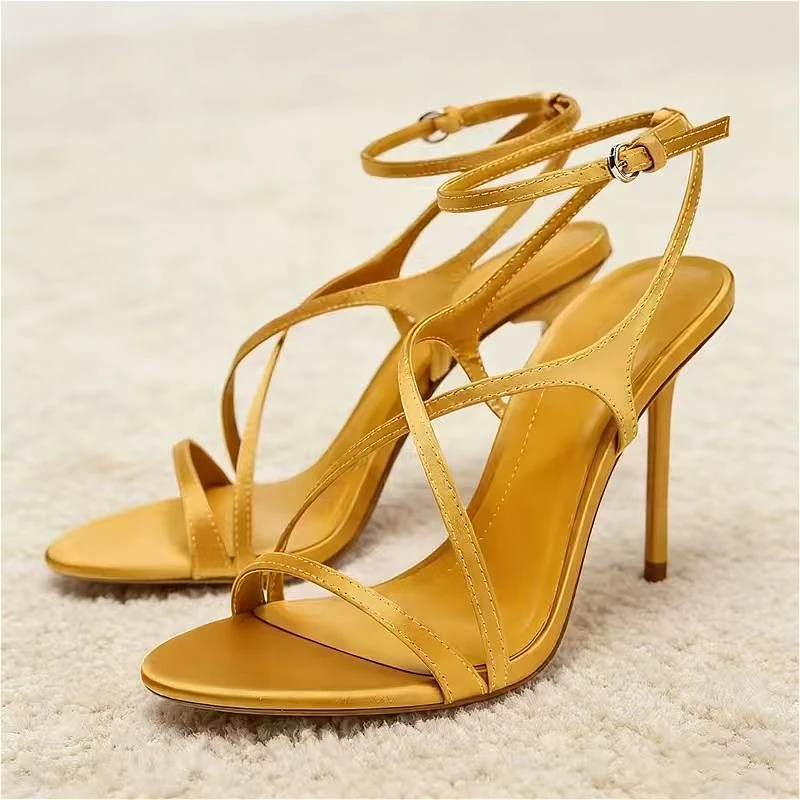 

Роскошные атласные туфли на высоком каблуке с перекрестными ремешками, элегантные дизайнерские босоножки, женские туфли-лодочки, сексуальные туфли для банкетов и вечерних мероприятий.